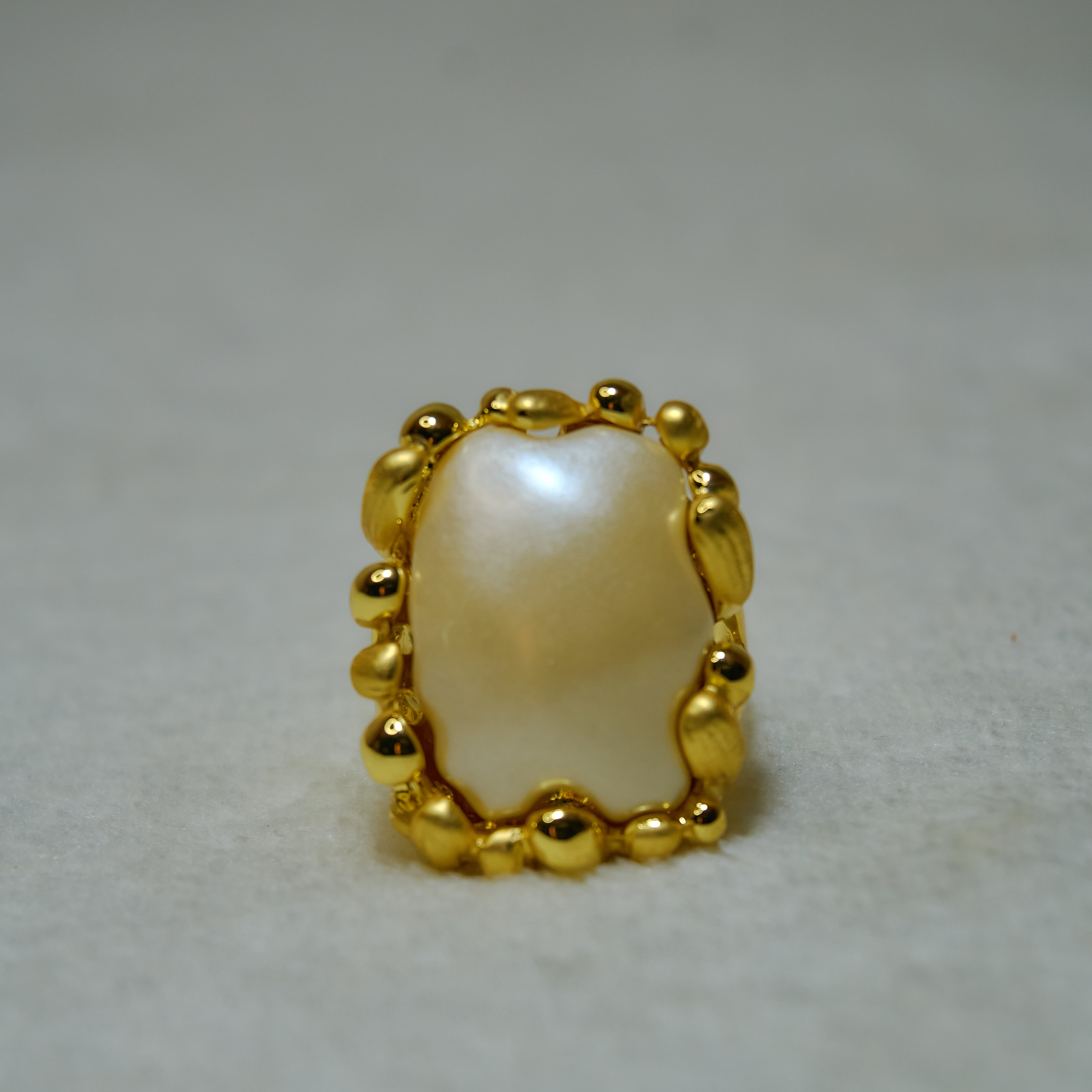 Halo Pearl Ring